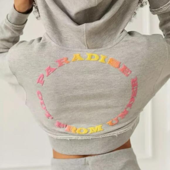 Out From Under Vicky Cropped Hoodie Sweatshirt - Picture 6 of 6